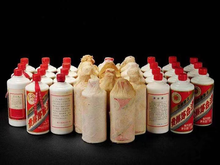 白玉日照岚山回收酒价格哪里回收(附近上门回收茅台酒）?